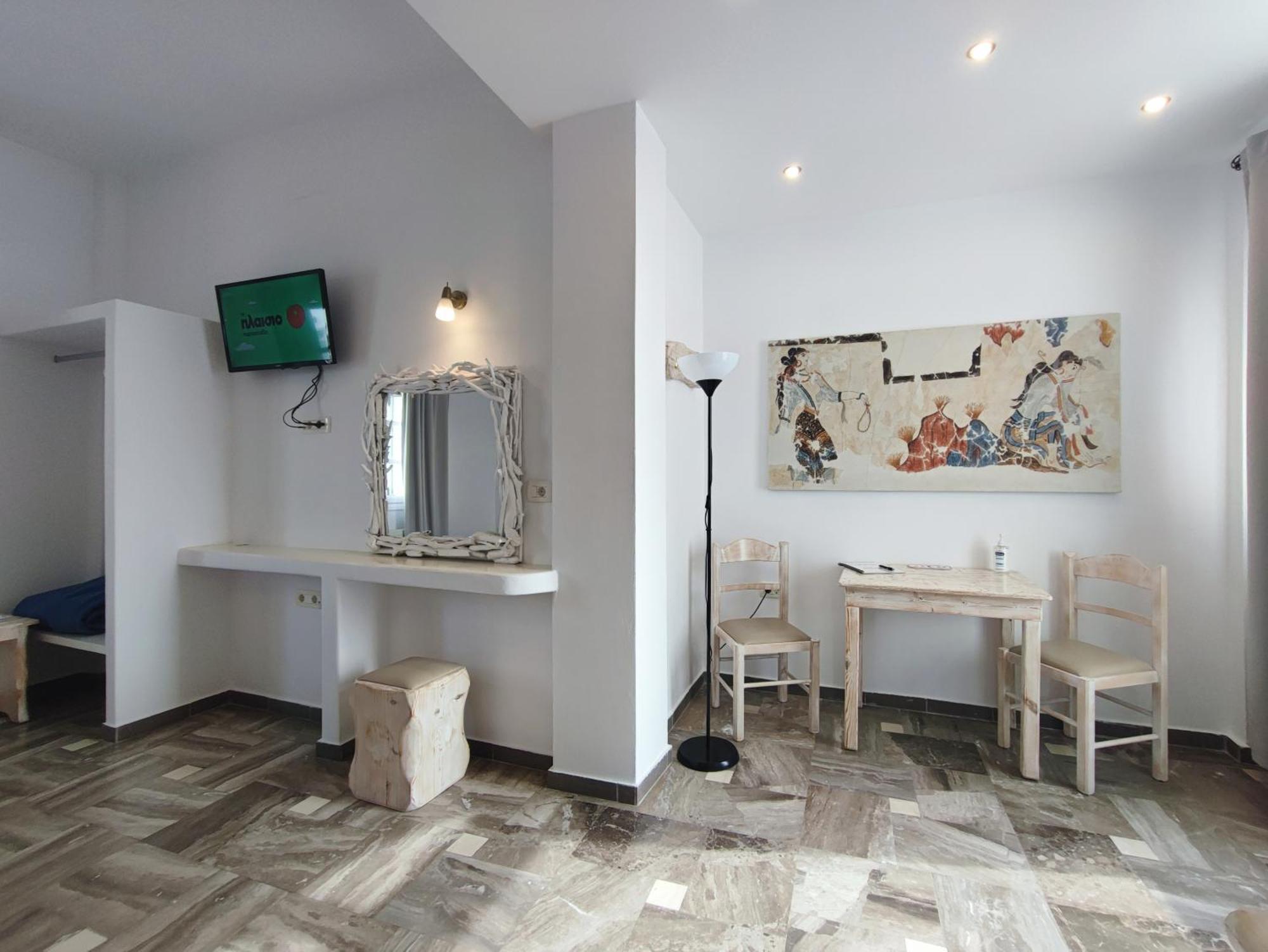 The Cliff Reflections - Adults Only Apartment เมกาโลคอรี ภายนอก รูปภาพ